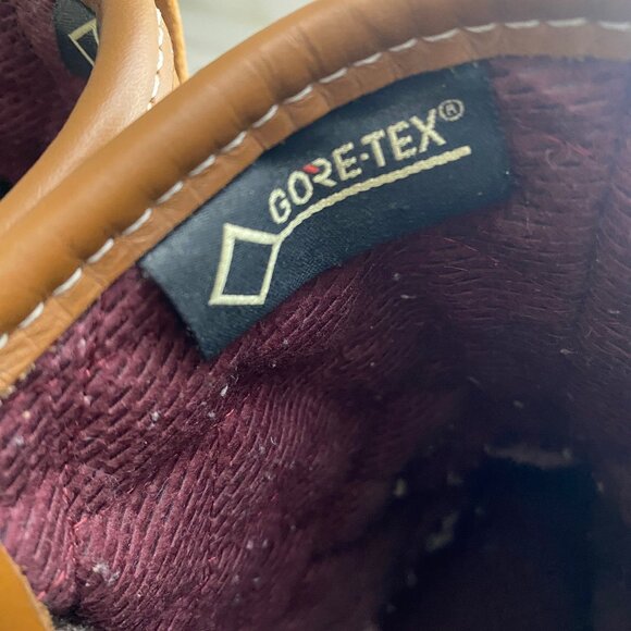 L.L. Bean Women's 8"Gore-Tex/Thinsulate Bean Boot in tan/brown, size 8 - Picture 15 of 15